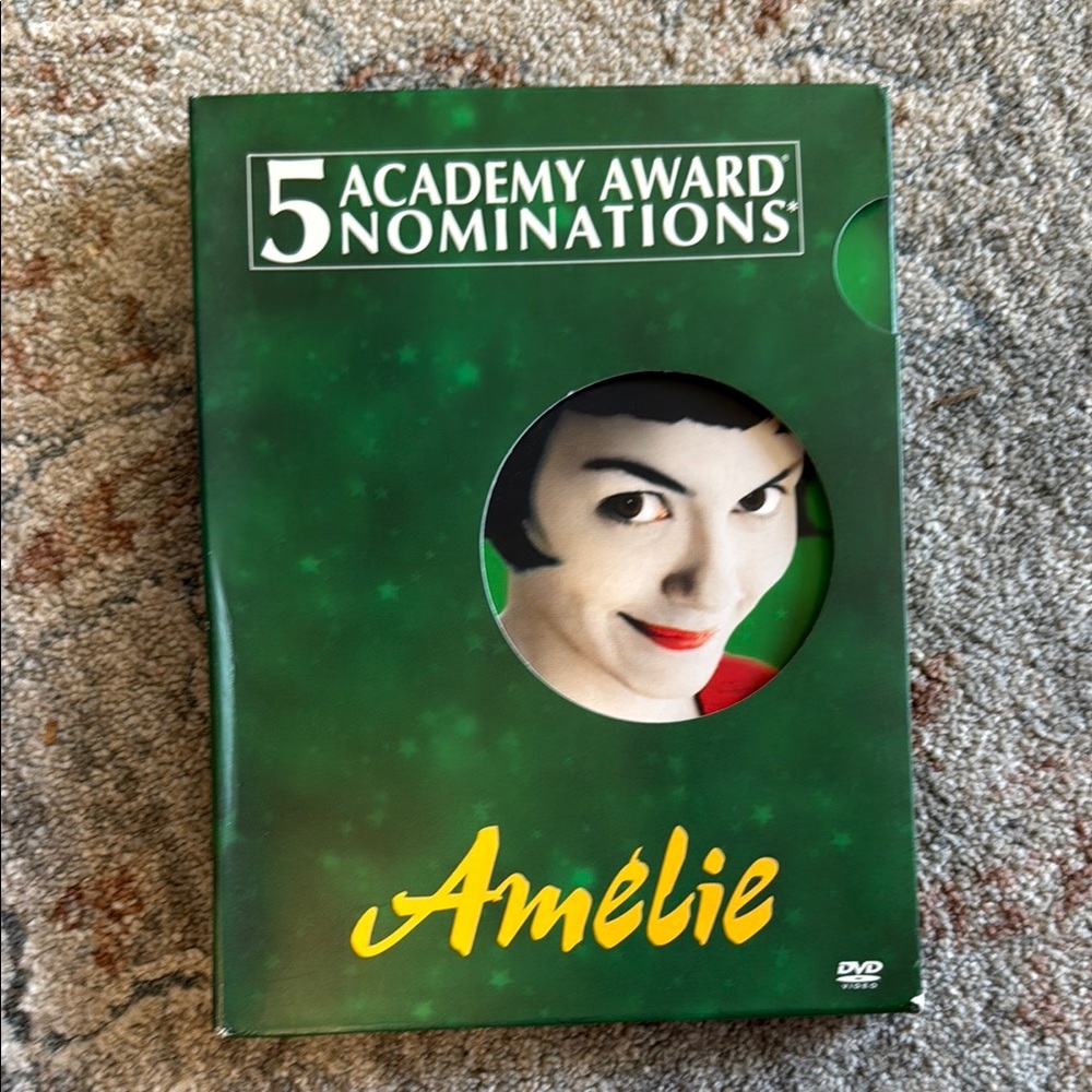 Amélie DVD with Green Cover